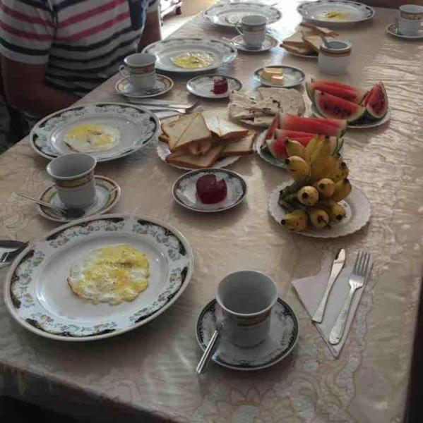 אלה Misty Mount Homestay מראה חיצוני תמונה